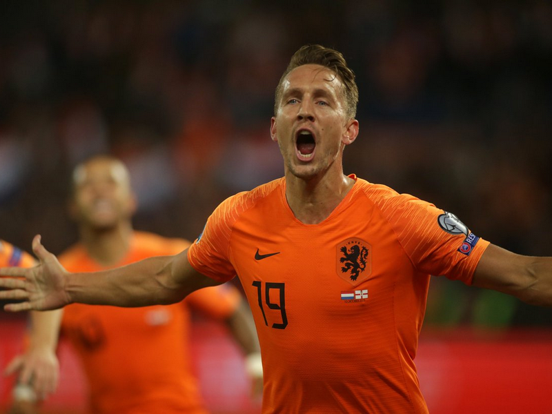 ĐT Hà Lan đón nhận tin buồn trước vòng 1/8 Euro 2021