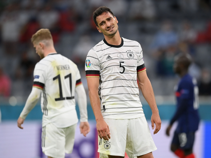 Hummels 'giúp' Euro 2021 san bằng kỷ lục về số bàn phản lưới 1
