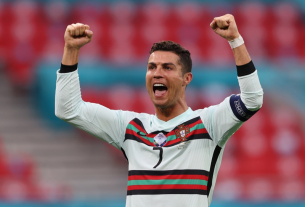 Ronaldo ghi bàn lập công, phá kỷ lục tại EURO 2021