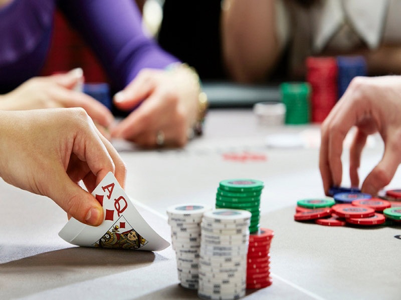 Tìm hiểu về thứ tự bài Poker – Những tay bài mạnh nhất trong Poker