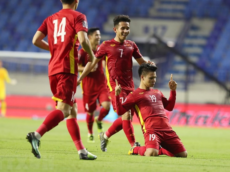 Báo Trung Quốc hân hoan khi tuyển Việt Nam không được đá trên sân nhà