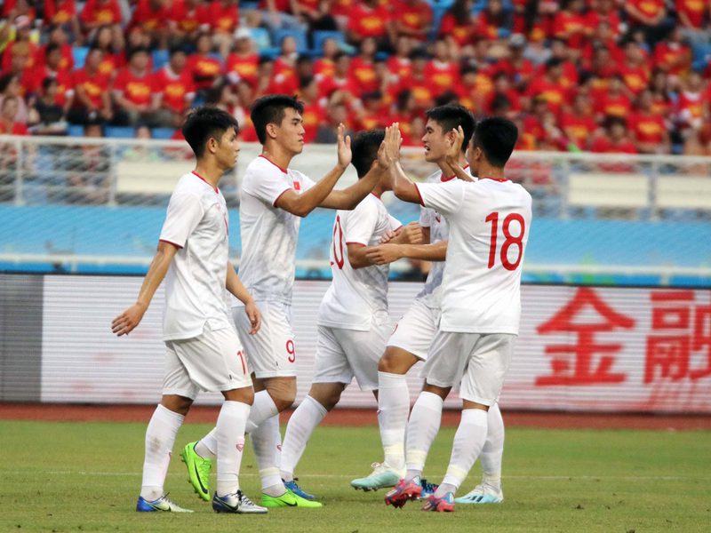 Trên BXH FIFA 'đặc biệt', tuyển Việt Nam hoàn toàn vượt mặt ĐT Trung Quốc 1
