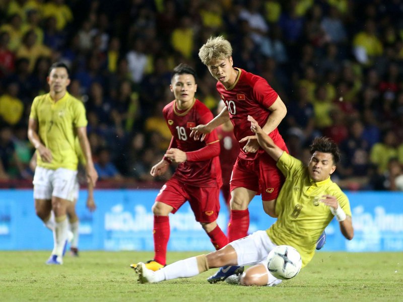 ĐT Việt Nam sẽ được hưởng lợi, nếu Thái Lan sẵn sàng đăng cai AFF Cup 2021