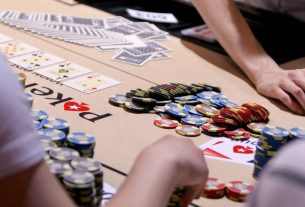 Cách chơi poker online giúp cược thủ dễ thắng