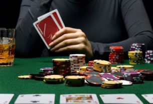Cách Float trong Poker giúp cược thủ thắng lớn