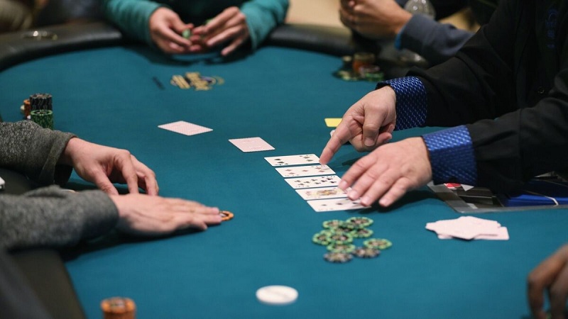 Tips đánh bài Poker online dễ thắng nhất